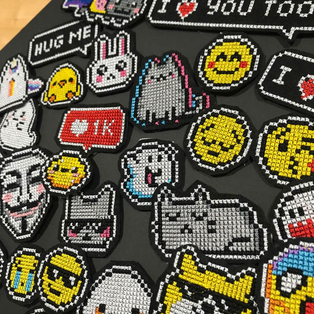 Ảnh thêu patch ủi, sticker may mô phỏng thêu tay