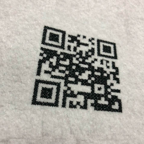 Ảnh thêu mã QR có thể quét được của Anh Xuyến